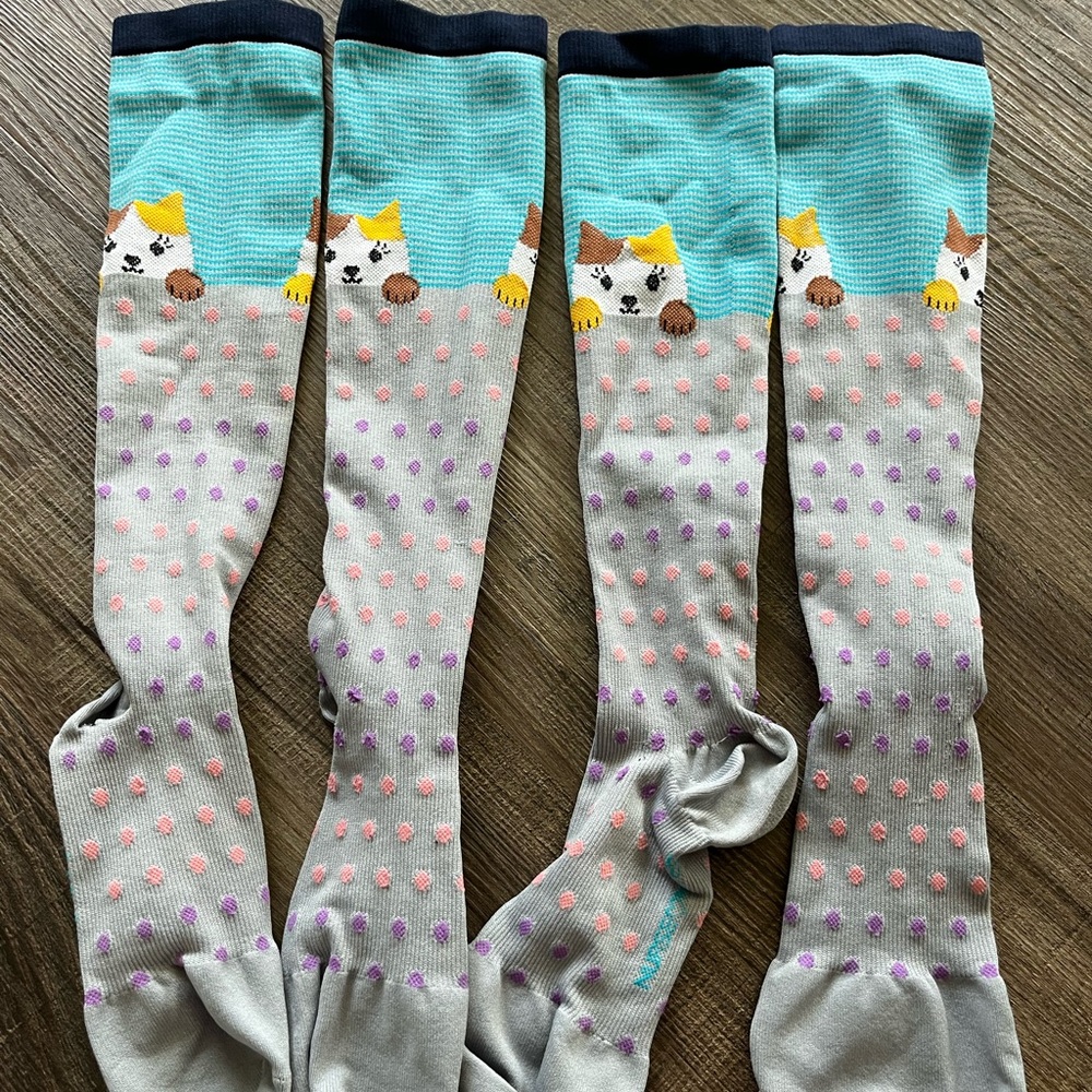 2 pair Nursemates compression socks CATS One Size